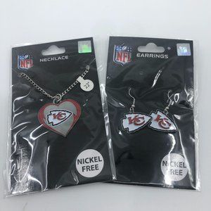 Kansas City Chiefs NFL Silver Heart Team Pendant Necklace + Dangle Earrings Set